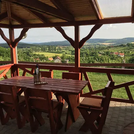 Kikapcsol-lak * Pécsely